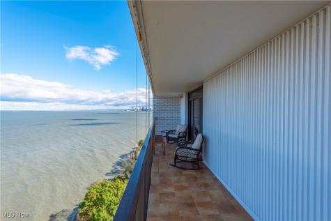 12550 Lake Avenue Lakewood OH 44107