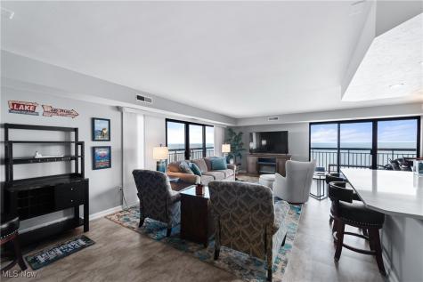 12550 Lake Avenue Lakewood OH 44107