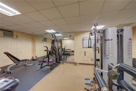 12550 Lake Avenue Lakewood OH 44107