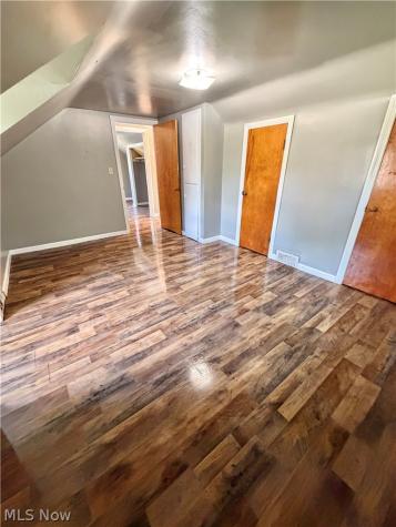 461 Francisca Avenue Youngstown OH 44504