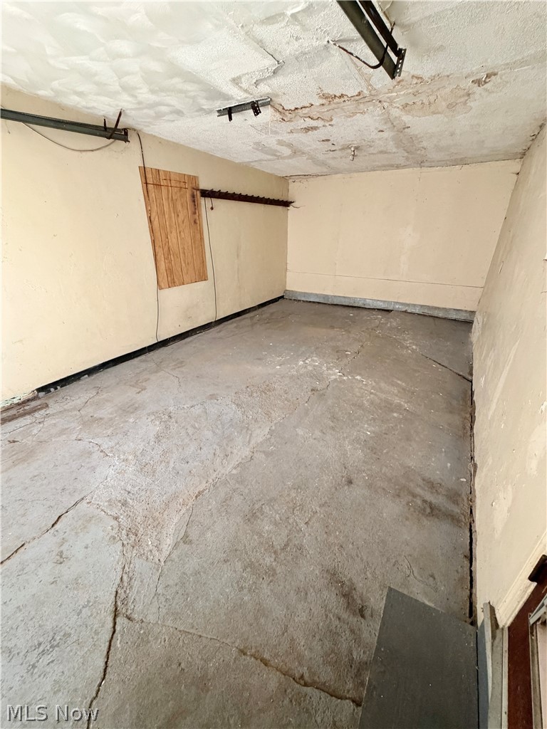 461 Francisca Avenue Youngstown OH 44504