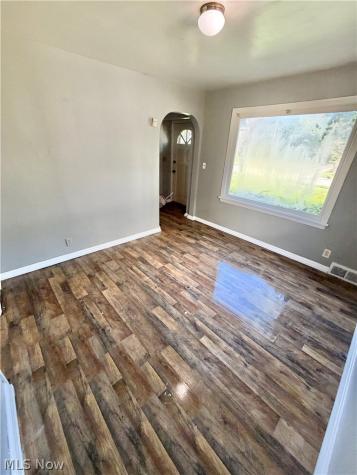 461 Francisca Avenue Youngstown OH 44504