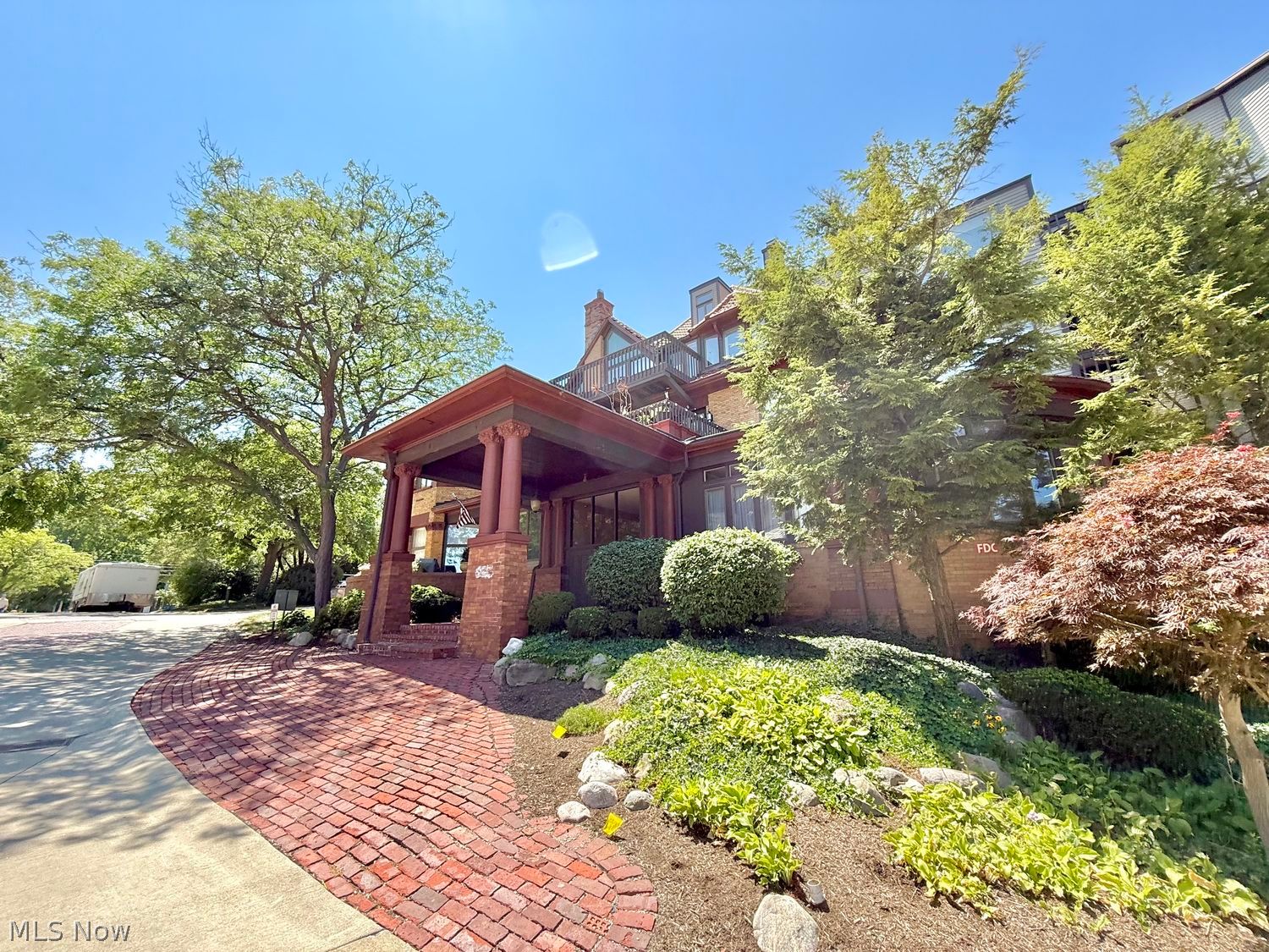 23200 Lake Road Bay Village OH 44140