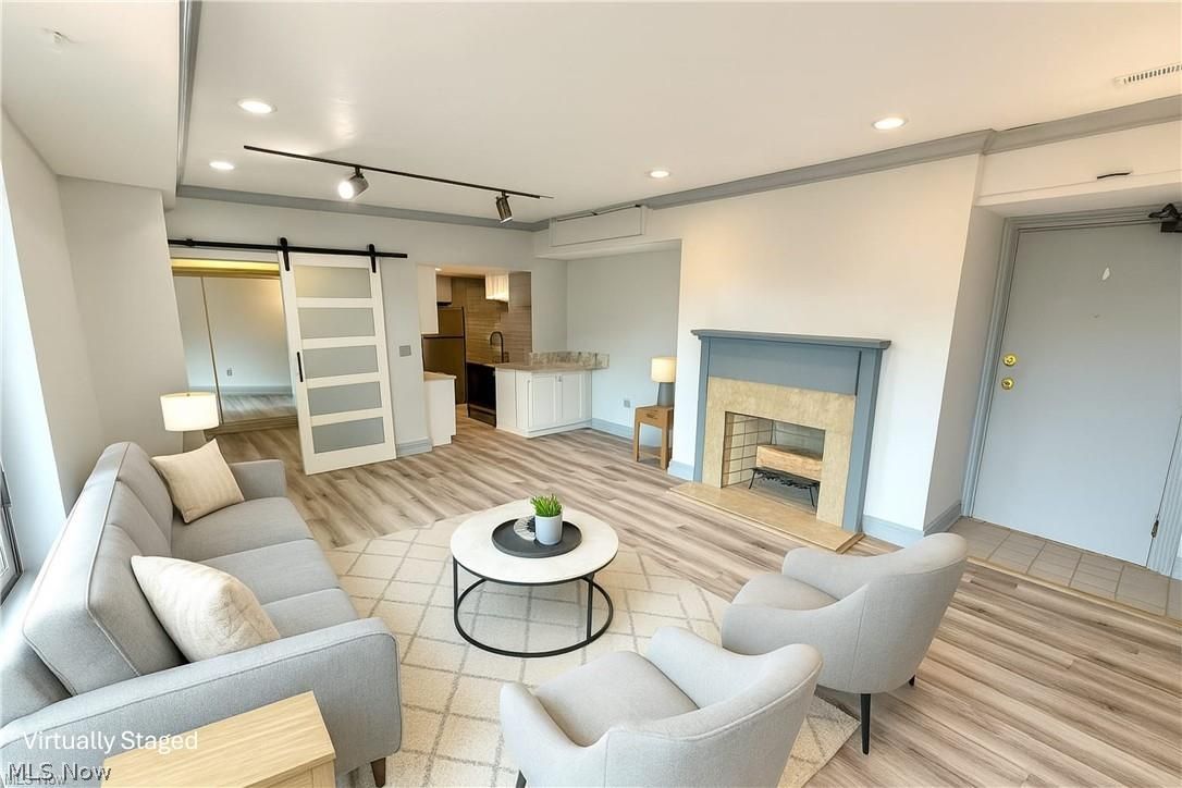 23200 Lake Road Bay Village OH 44140