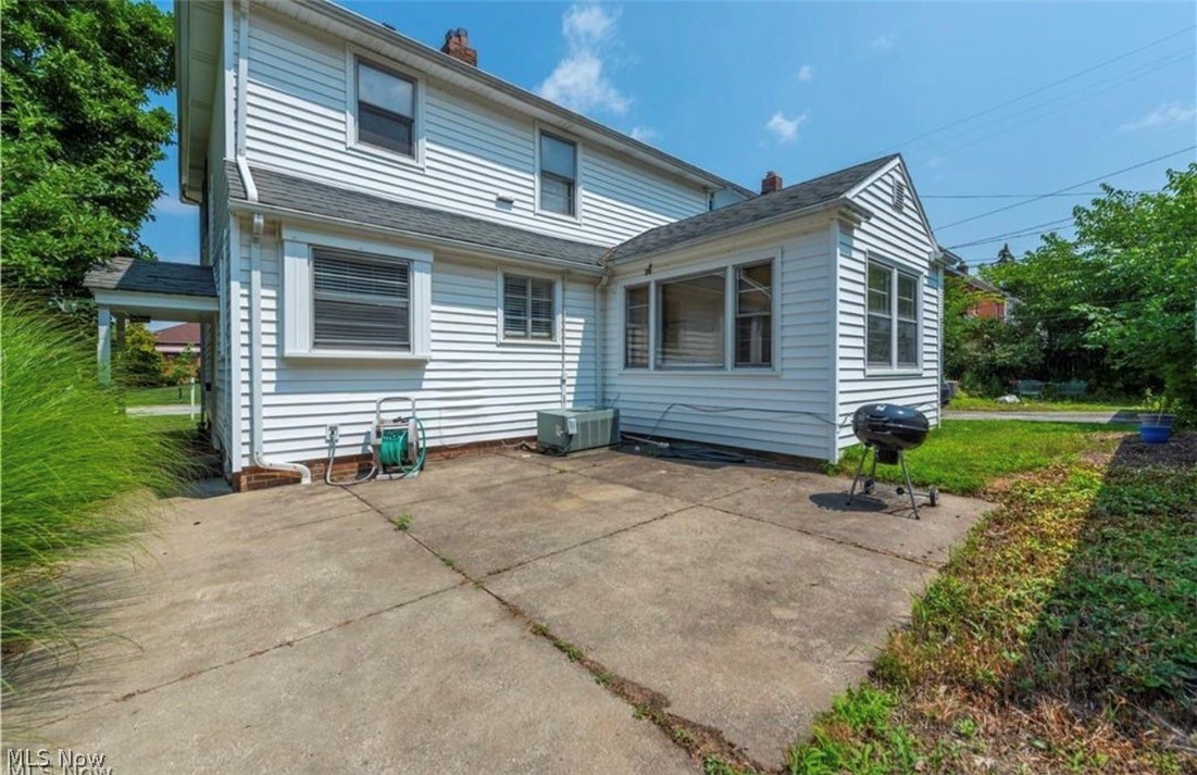 3932 Meadowbrook Boulevard University Heights OH 44118