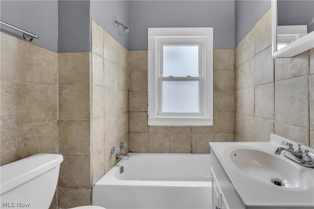22576 Coulter Avenue Euclid OH 44117