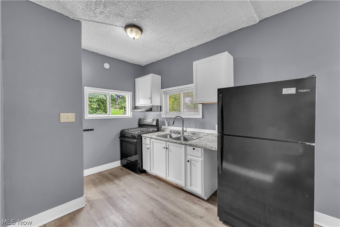 22576 Coulter Avenue Euclid OH 44117