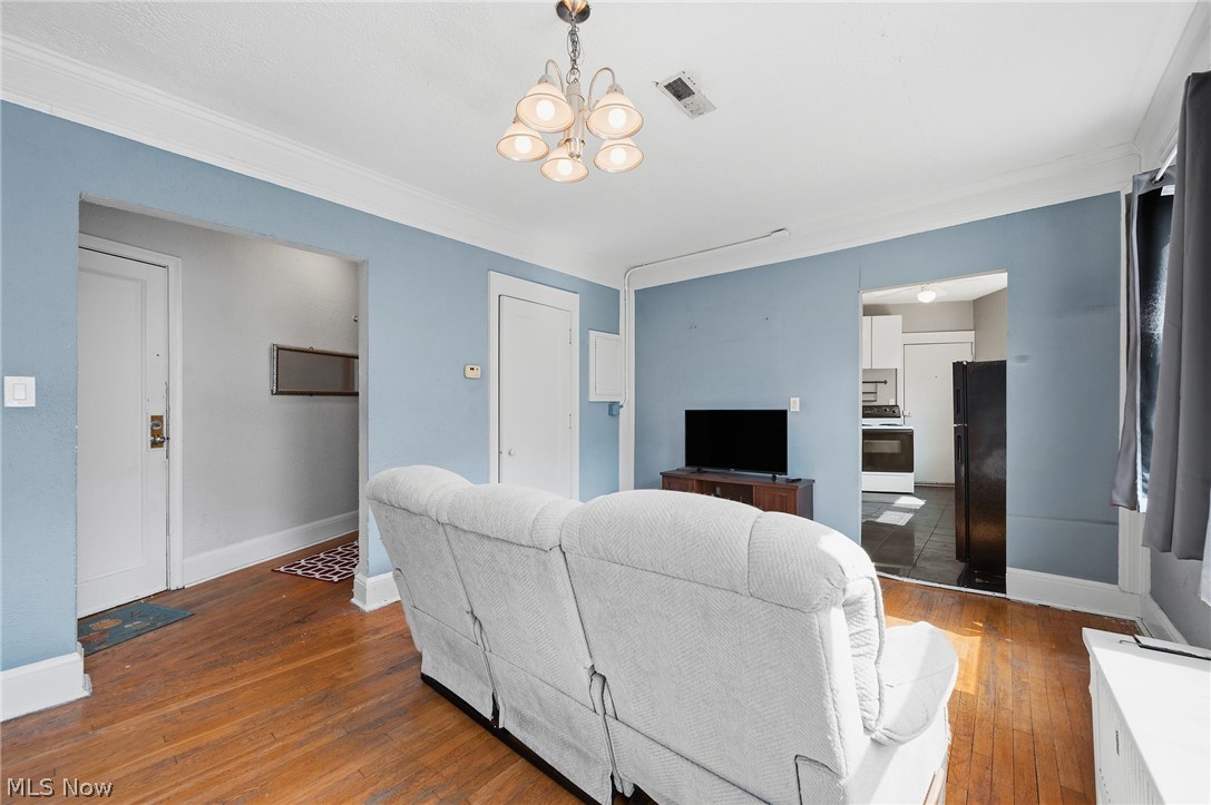 11430 Cedar Glen Parkway Cleveland OH 44106