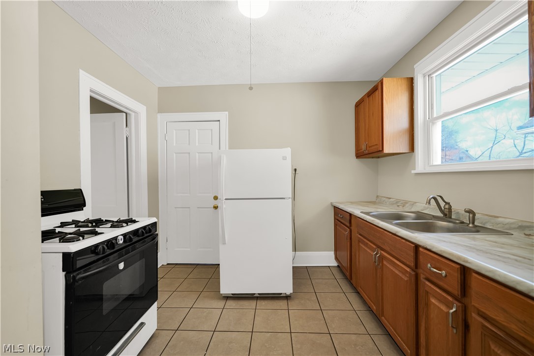 3416 W 117th Street Cleveland OH 44111