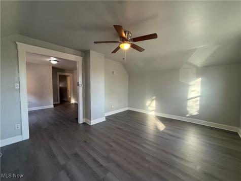 6014 Madison Avenue Cleveland OH 44102