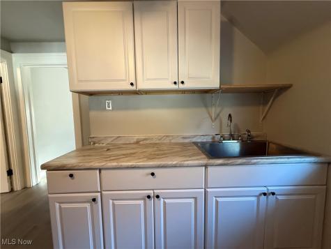 6014 Madison Avenue Cleveland OH 44102