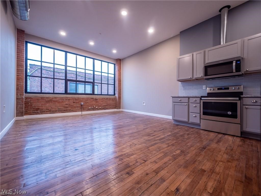 3800 Euclid Avenue Cleveland OH 44115