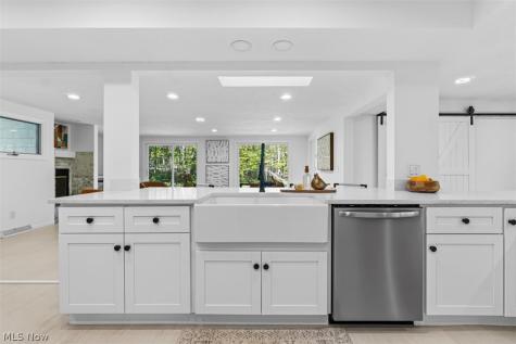 3812 Ellendale Road Moreland Hills OH 44022
