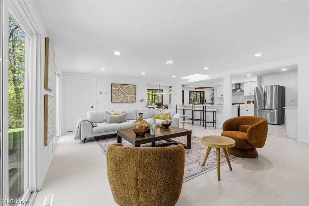 3812 Ellendale Road Moreland Hills OH 44022