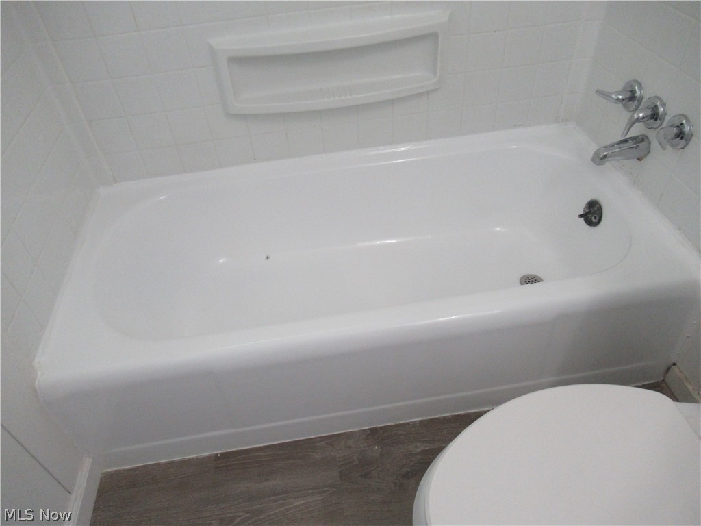 1462 Harvard Brunswick OH 44212