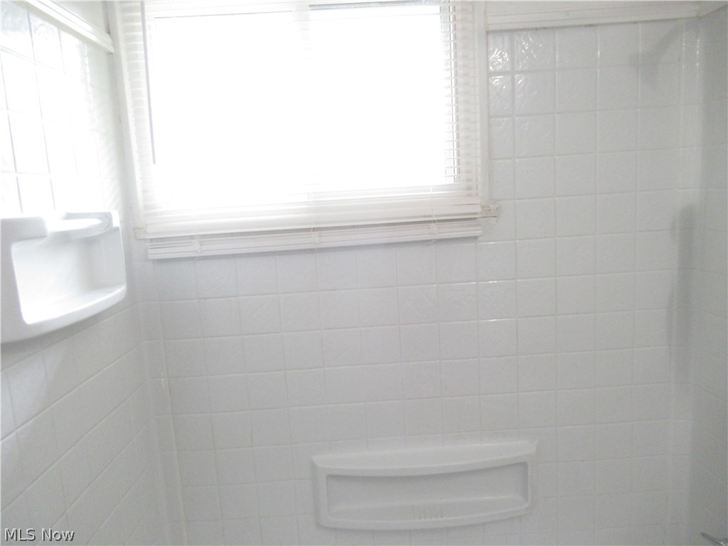 1462 Harvard Brunswick OH 44212