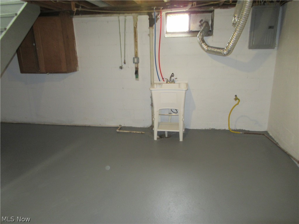 1462 Harvard Brunswick OH 44212