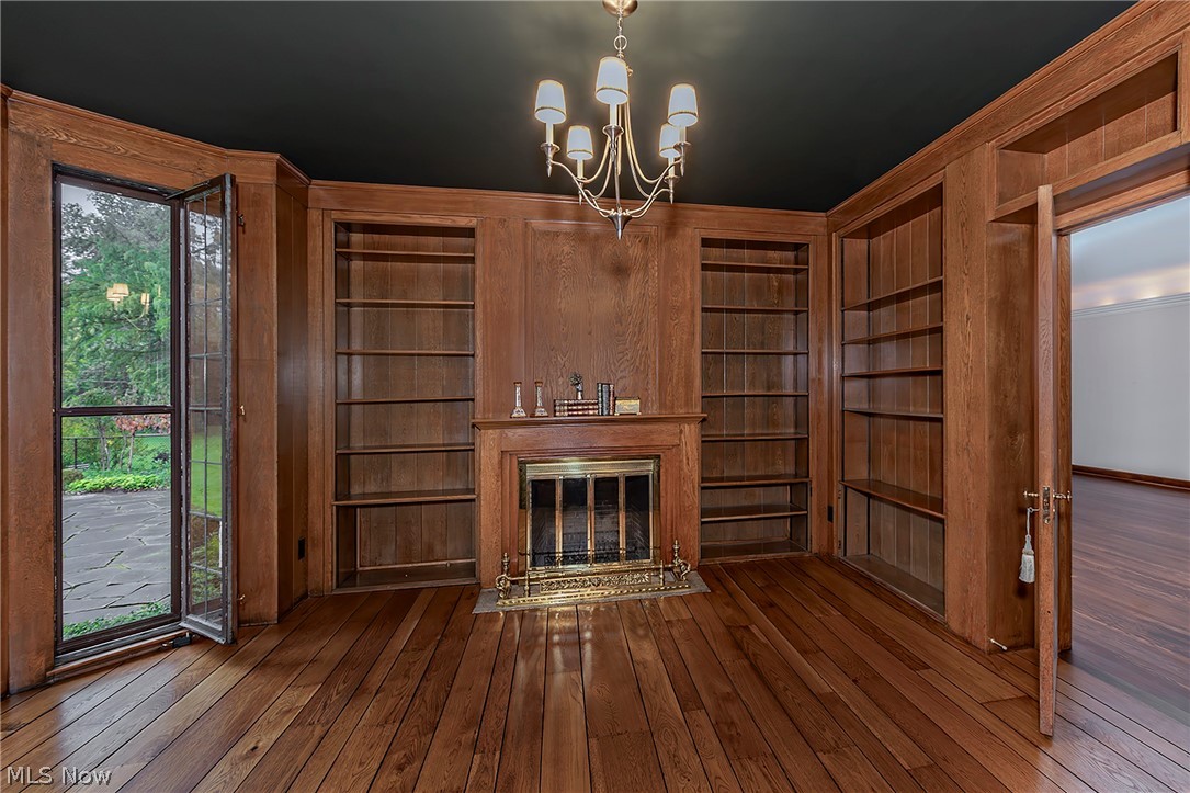 18420 Shelburne Road Shaker Heights OH 44118