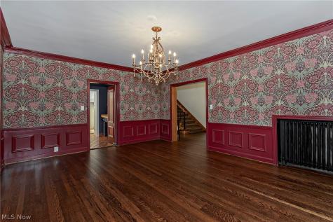 18420 Shelburne Road Shaker Heights OH 44118