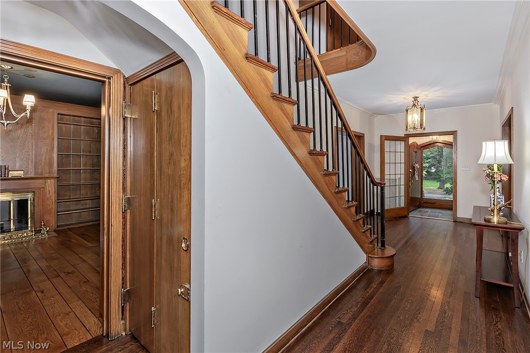 18420 Shelburne Road Shaker Heights OH 44118