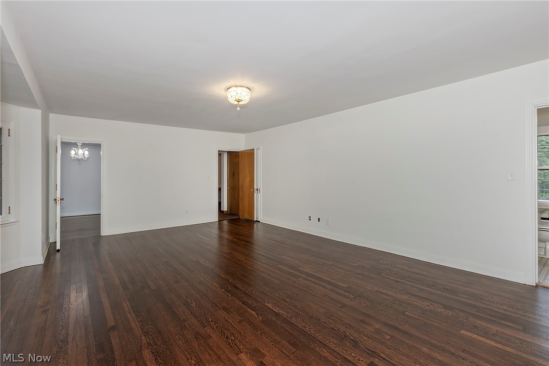 18420 Shelburne Road Shaker Heights OH 44118