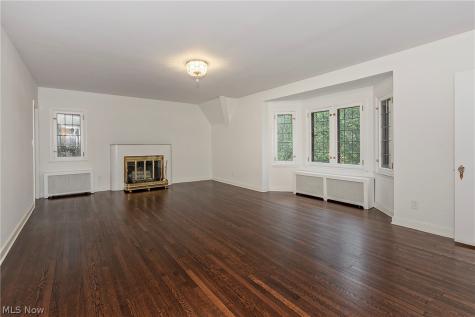 18420 Shelburne Road Shaker Heights OH 44118