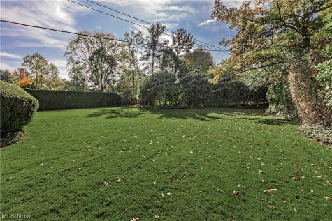 18420 Shelburne Road Shaker Heights OH 44118