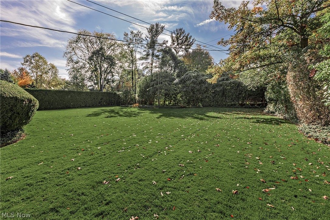 18420 Shelburne Road Shaker Heights OH 44118