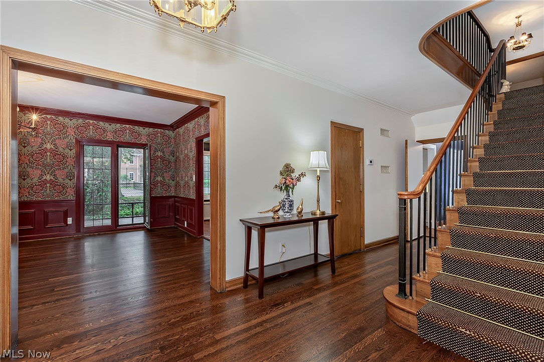 18420 Shelburne Road Shaker Heights OH 44118