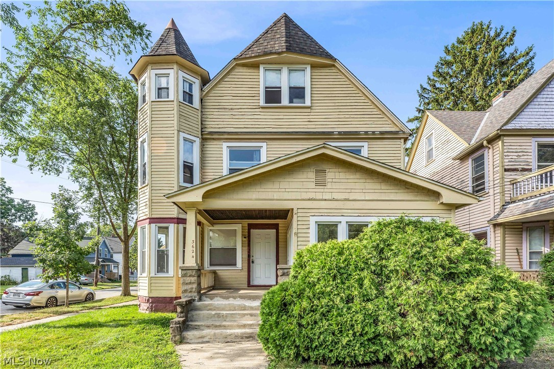 3624 Archwood Avenue Cleveland OH 44109