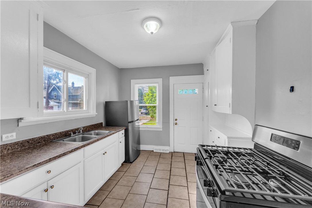 3624 Archwood Avenue Cleveland OH 44109