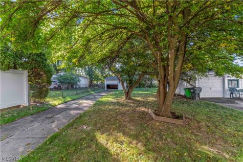 22950 Ivan Avenue Euclid OH 44123