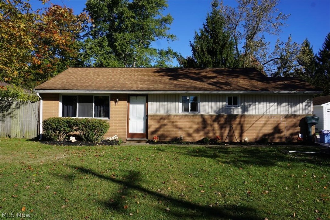 211 Hilltop Drive Chardon OH 44024