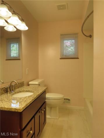 25316 Conover Drive Bay Village OH 44140