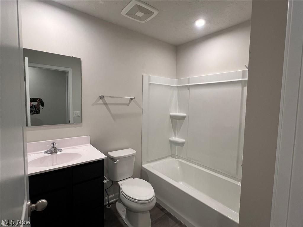 4619 Erhart Drive Lorain OH 44053