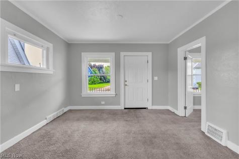 4723 E 94th Street Garfield Heights OH 44125