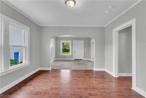 4723 E 94th Street Garfield Heights OH 44125