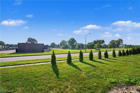 1565 Whitehall Boulevard Kent OH 44240