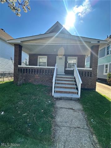 816 London Road Cleveland OH 44110