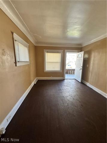 816 London Road Cleveland OH 44110