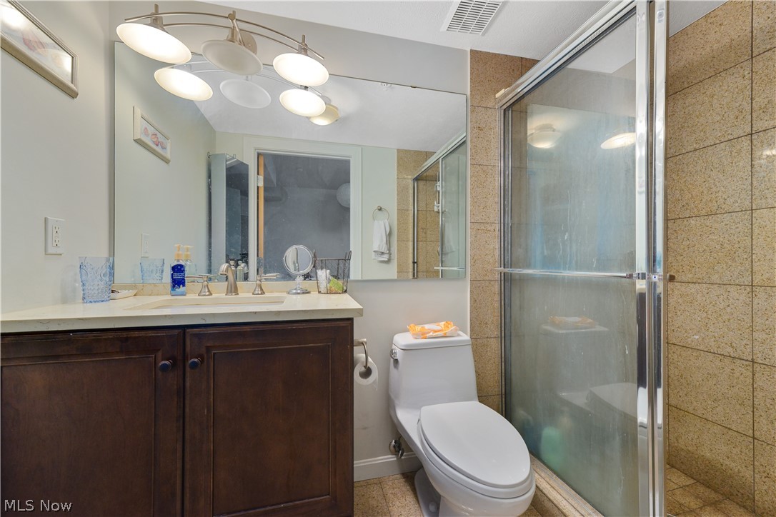 2222 Detroit Avenue Cleveland OH 44113