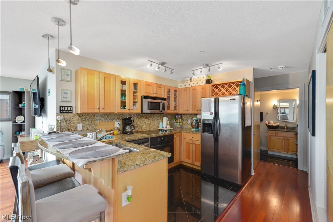 2222 Detroit Avenue Cleveland OH 44113