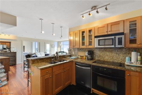 2222 Detroit Avenue Cleveland OH 44113