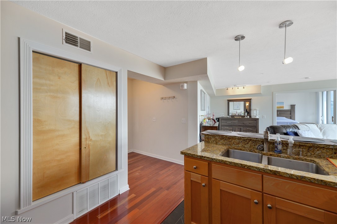 2222 Detroit Avenue Cleveland OH 44113