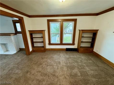 846 Lee Drive Akron OH 44305
