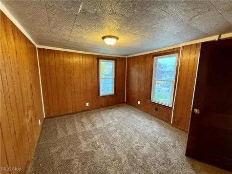846 Lee Drive Akron OH 44305