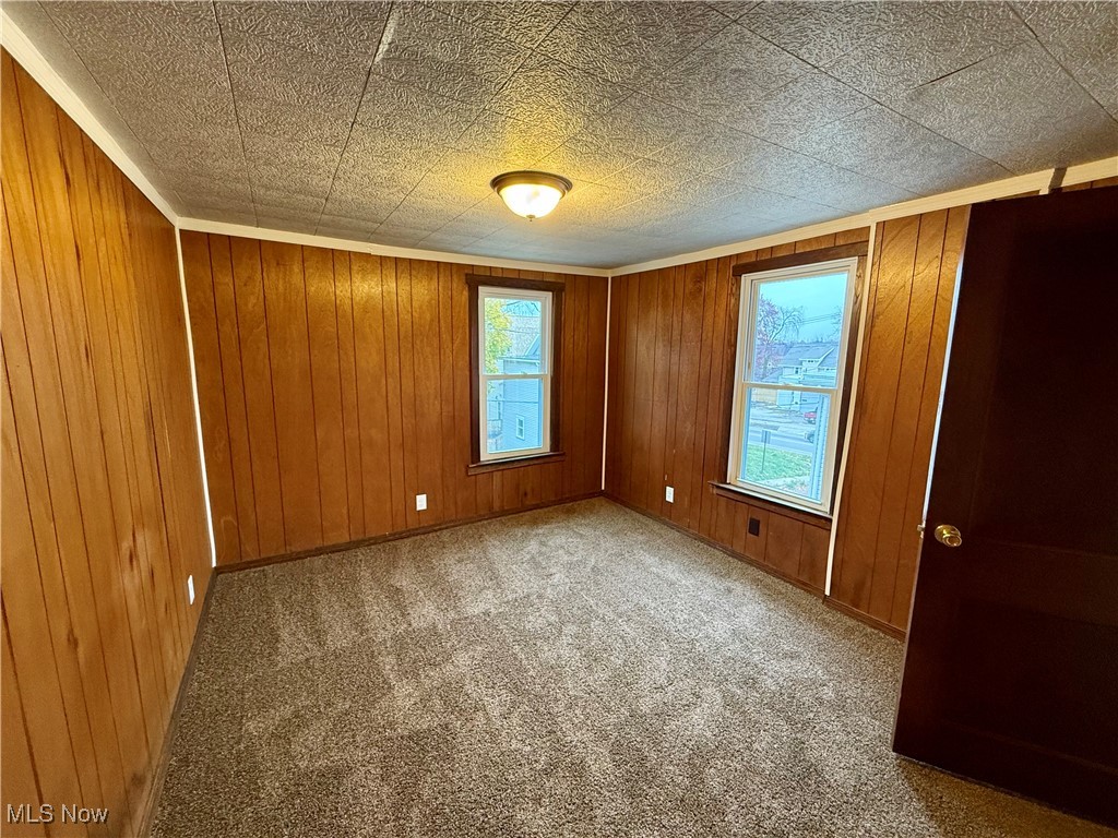 846 Lee Drive Akron OH 44305