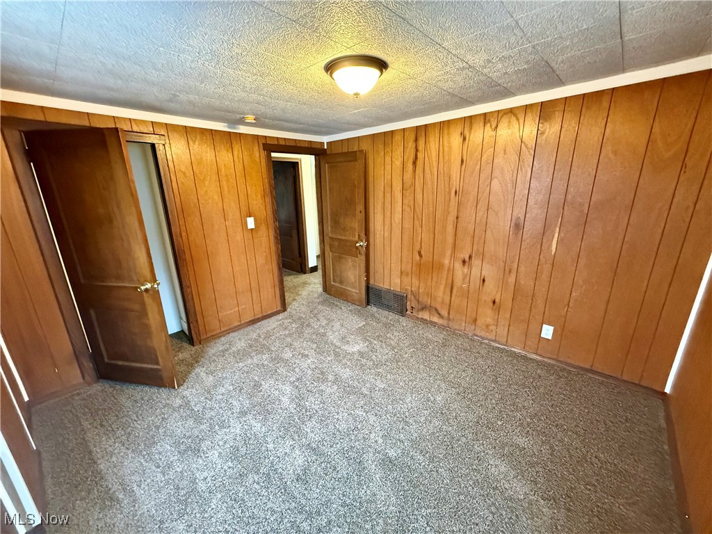 846 Lee Drive Akron OH 44305