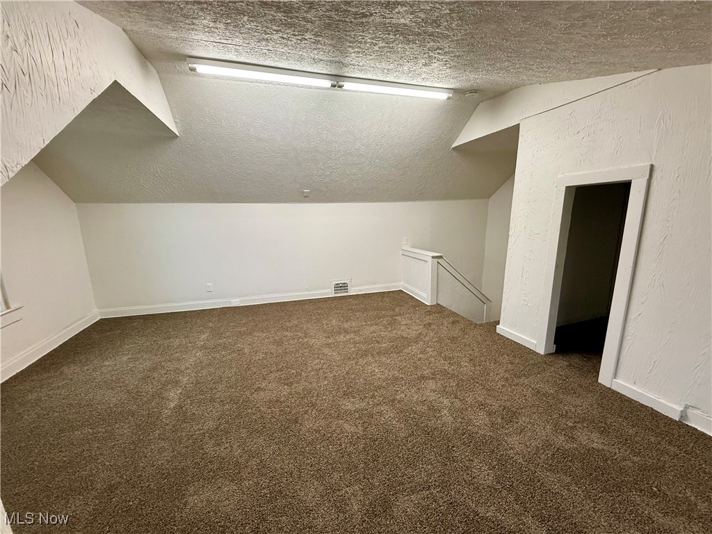 846 Lee Drive Akron OH 44305