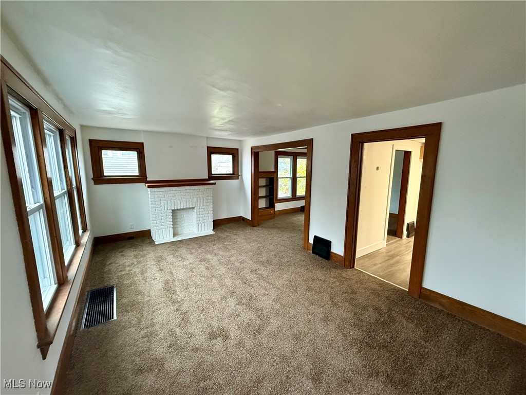 846 Lee Drive Akron OH 44305